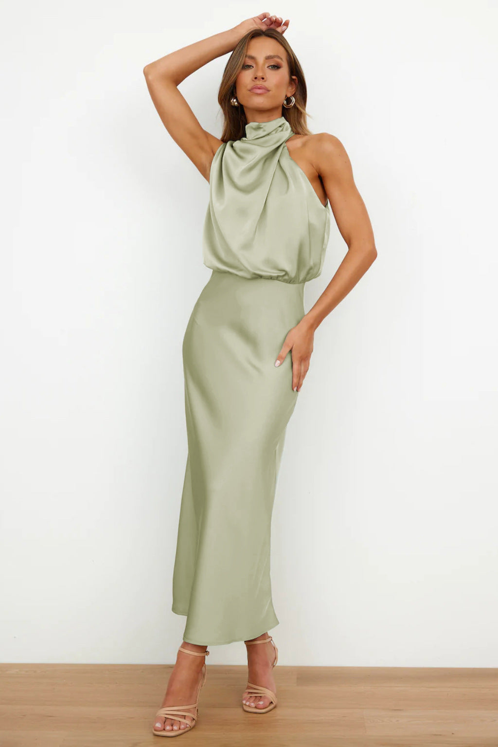 PANORAMA | Elegante zomerse satijnen jurk